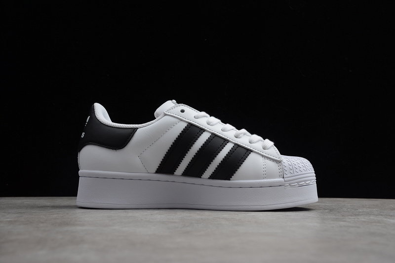 Superstar Bold Shoes Cloud White/Core Black/Cloud White 31