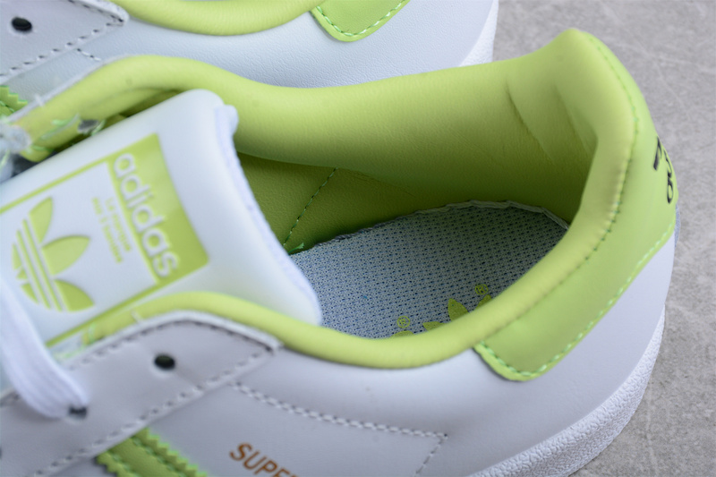 Superstar Shoes Cloud White/Magic Lime/Cloud White 11