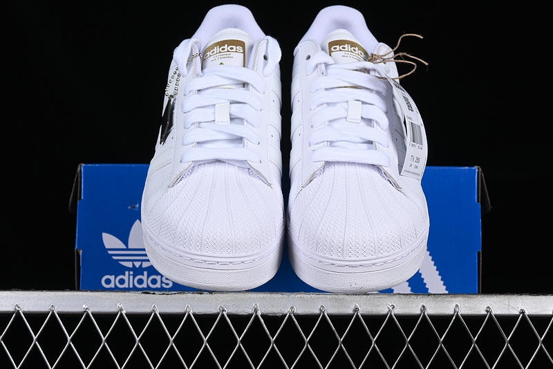 Originals Superstar Xlg White/Gold 21