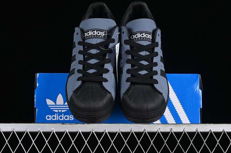 Originals Superstar 82 Black/Blue 13