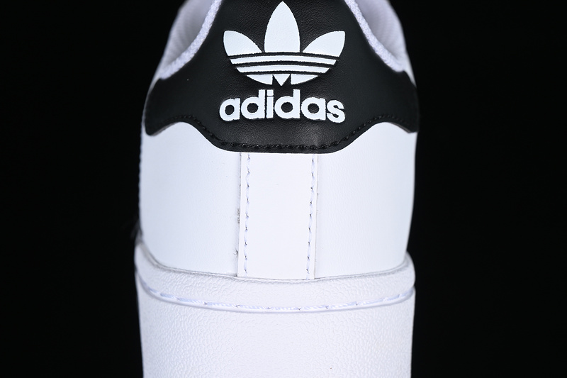 Originals Superstar Xlg White/Black 23