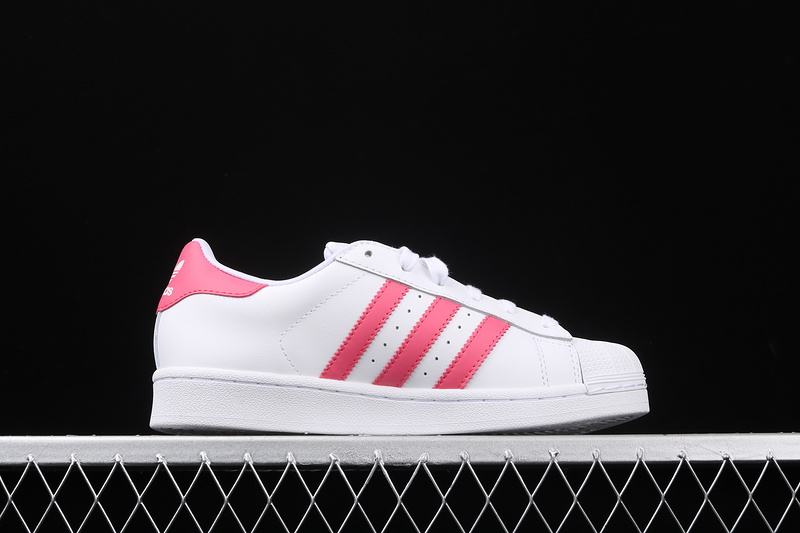 Superstar Footwear White/Footwear White/Pink 19