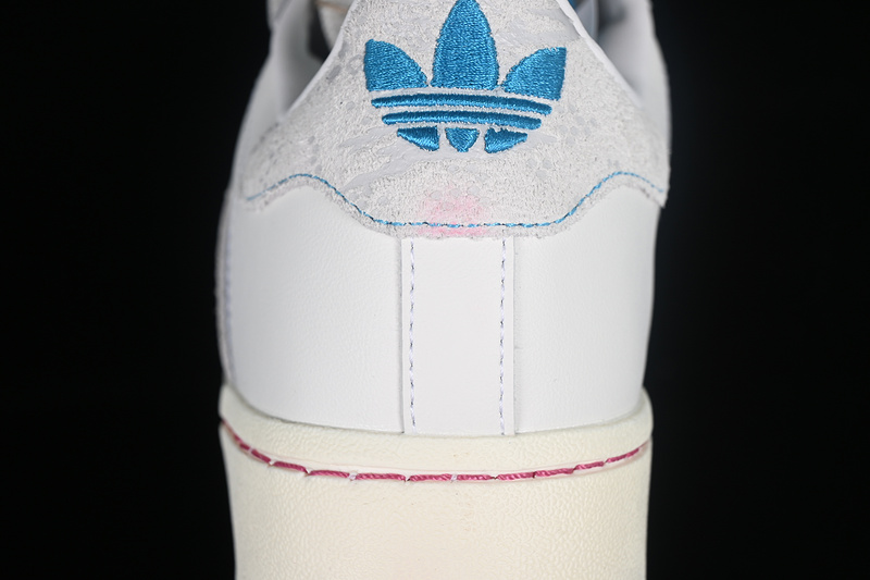 Originals Superstar Xlg White/Light Grey/Peacock Blue 23