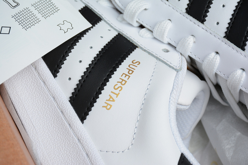 Adidas Superstar Classic White/Black/White 11