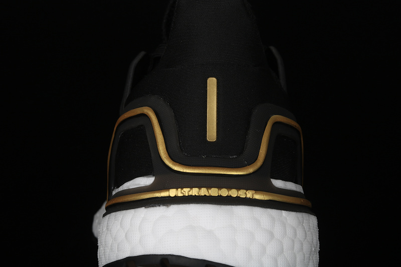 Ultra Boost 2020 Core Black/Gold Metallic-Solar Red 21