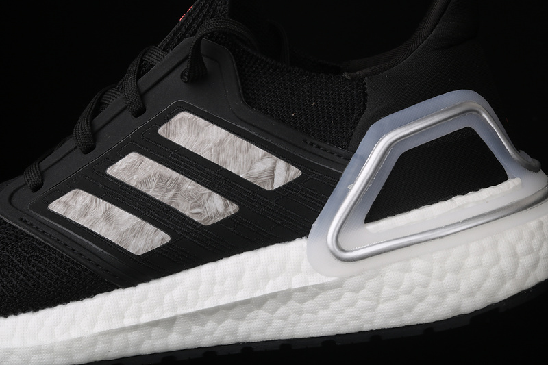 Ultra Boost 2020 Core Black/Cloud White 33