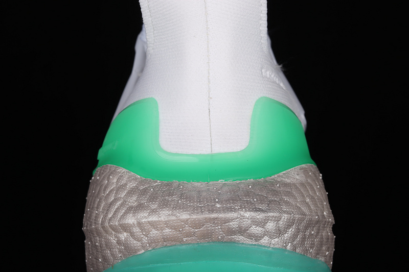 Ultraboost 21 Shoes Crystal White/Crystal White-Hazy Green 29