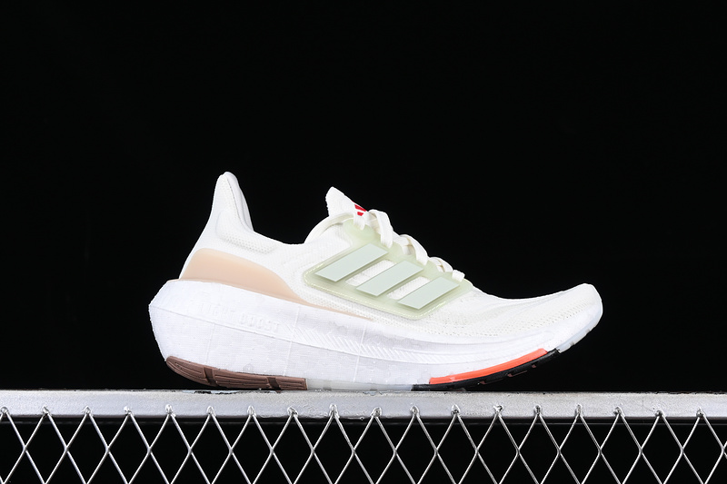 Adidas Ultraboost Light 23 White/Green/Brown 29