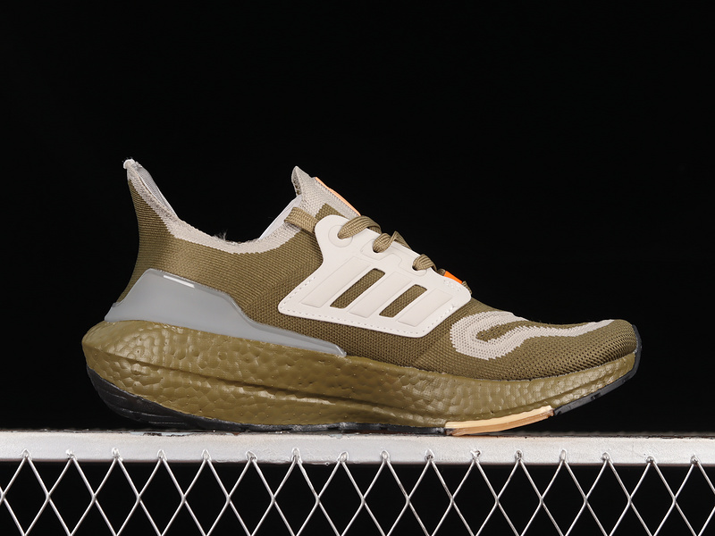 Uultra Boost 22 Orbit Green/Metal Grey/Beam Orange 29