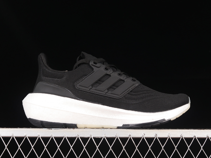 Ultra Boost Light 23 Black/White 17