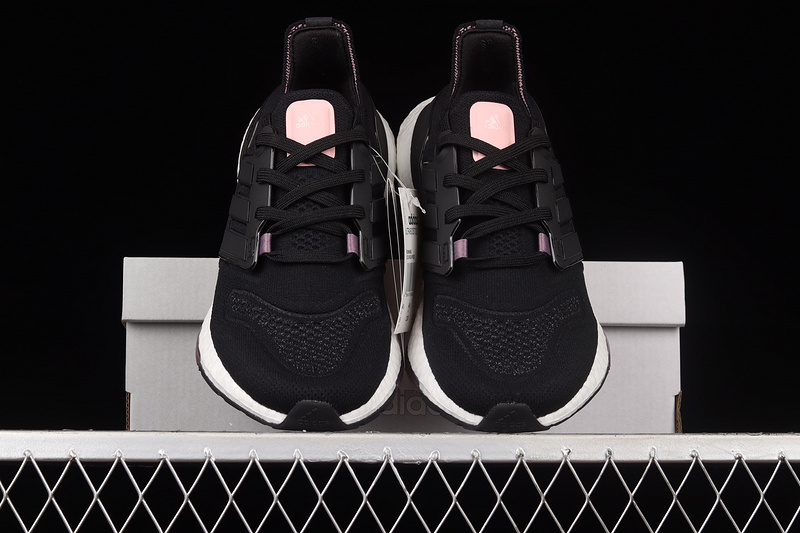 Ultraboost 22 Shoes Core Black/Core Black/Legacy Purple 13