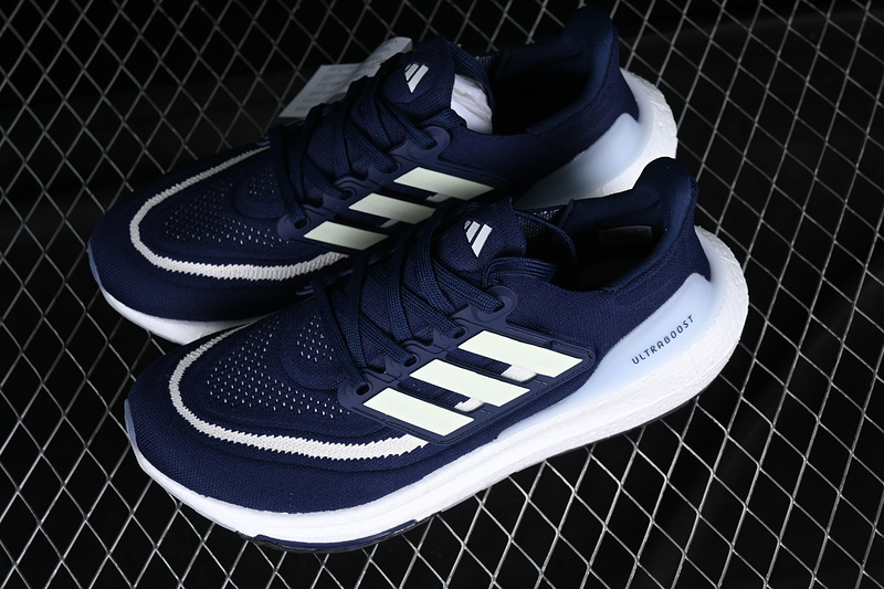 Adidas Ultraboost Light Dark Blue/Cream White/Core Black 3