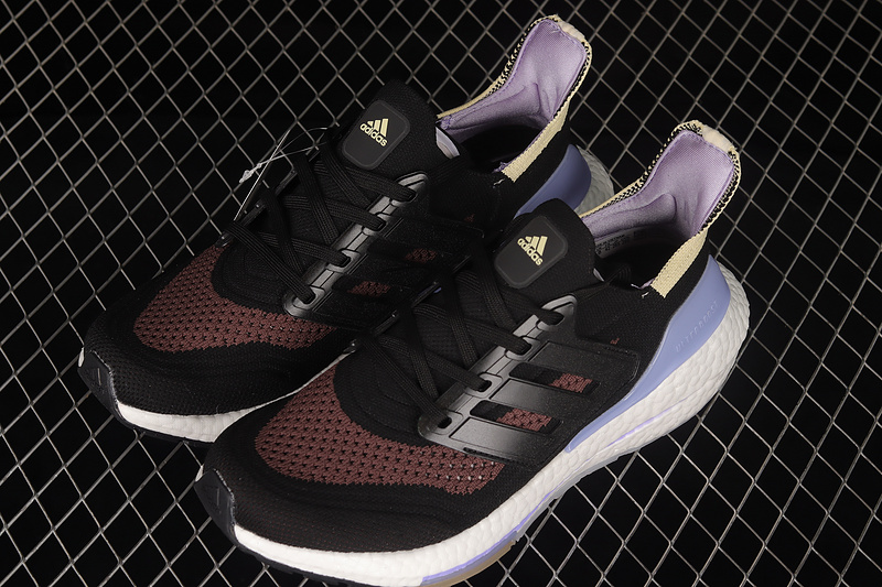 Ultraboost 21 Core Black/Core Black/Violet Tone 25