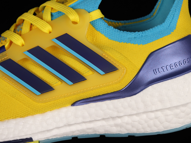 Ultraboost 22 Shoes Yellow/Legacy Indigo/Sky Rush 17