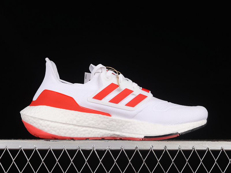 Ultraboost 22 Cloud White/Vivid Red/Beam Yellow 21