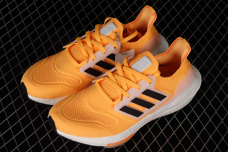 Ultraboost 22 Shoes Orange/Black/Cloud White 17