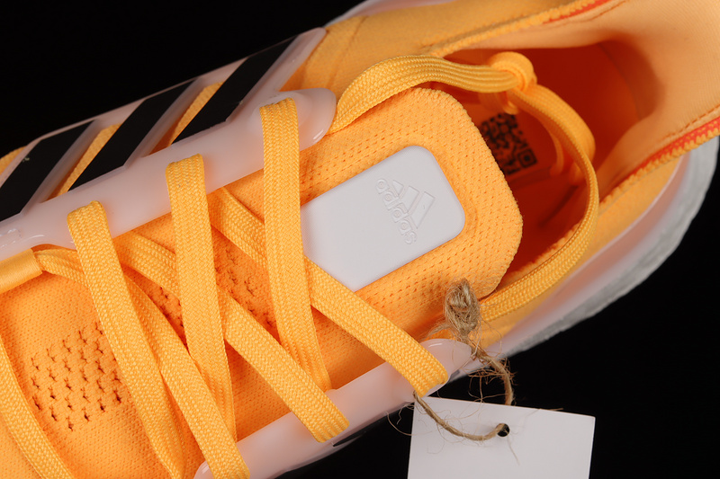 Ultraboost 22 Shoes Orange/Black/Cloud White 31