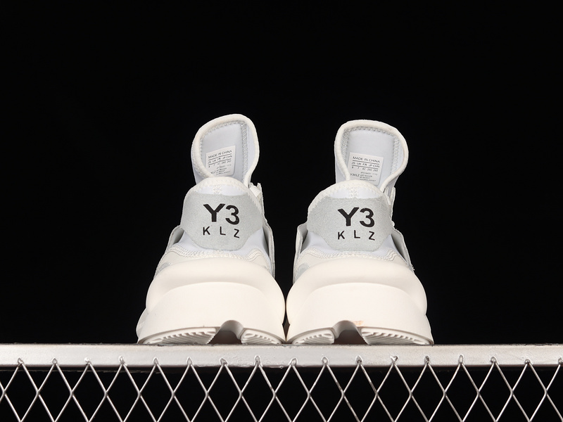 Y-3 Regu Snow Boot Yohji Yamamoto Cloud White/Cloud White/Cloud White 19