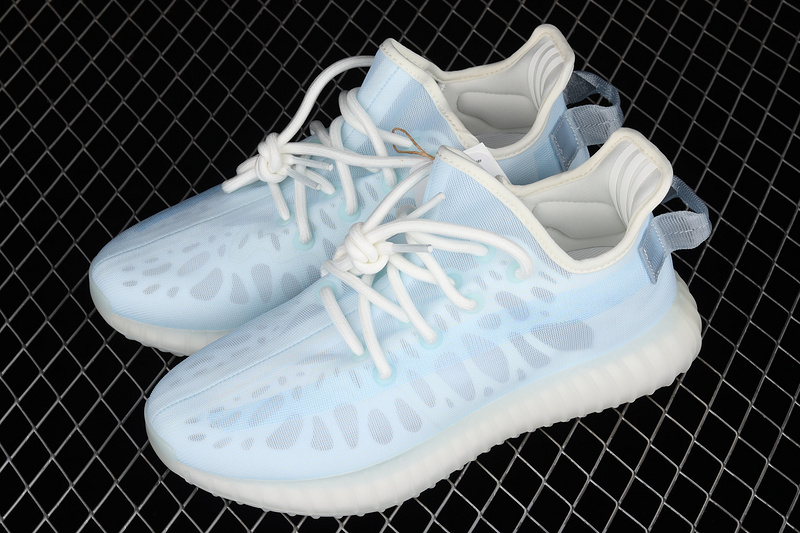 Yeezy Boost 350 V2 Mono Ice Ice Blue/Ice Blue/Ice Blue 19