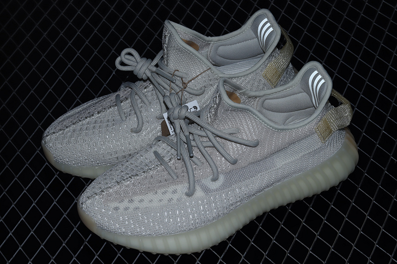 Yeezy Boost 350 V2 Light/Light/Light 29