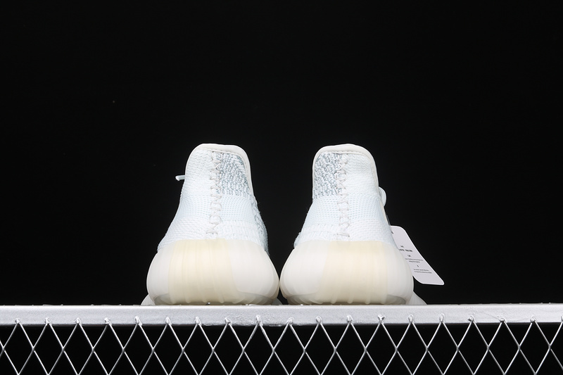 Zg Yeezy Boost 350 V2 White/Cloud White Reflective 23