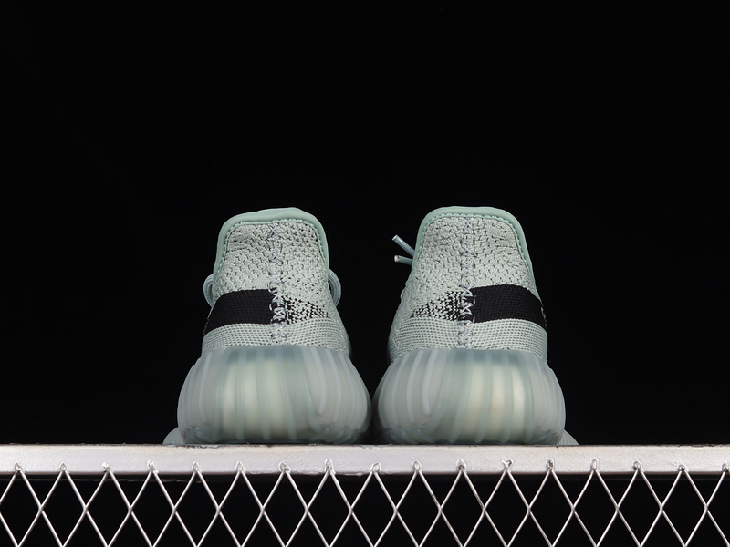 Yeezy Boost 350 V2 Jade Ash/Jade Ash/Jade Ash 31