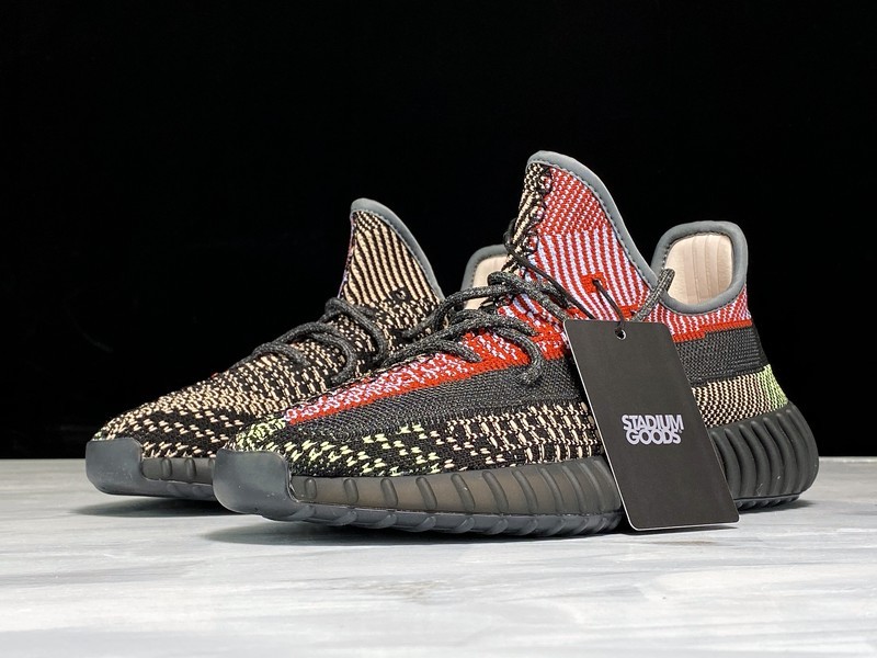 Owf Yeezy Boost 350 V2 Yecheil/Yecheil Non-Reflective 3