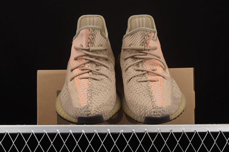 Yeezy Boost 350 V2 Sand Taupe/Sand Taupe/Sand Taupe 17