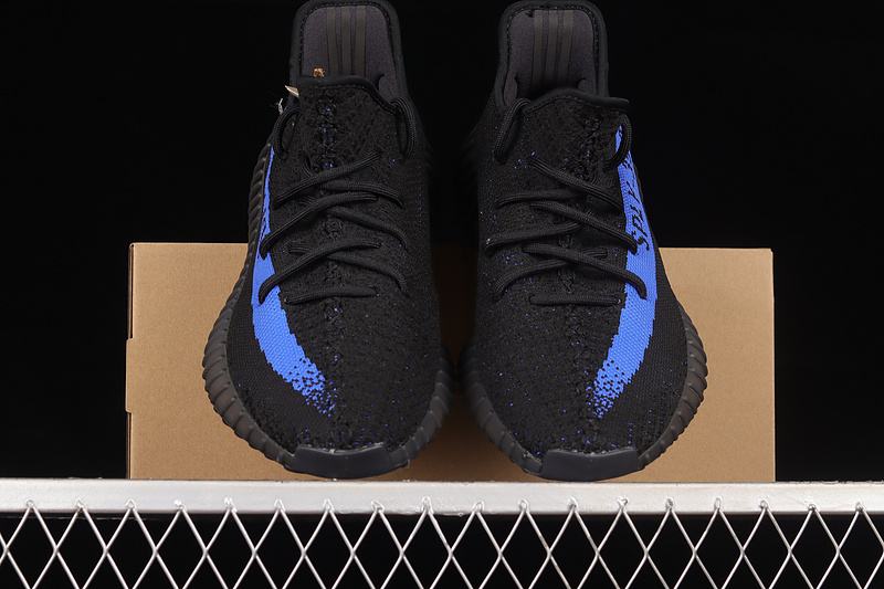 Yeezy Boost 350 V2 Core Black/Blue/Core Black 9