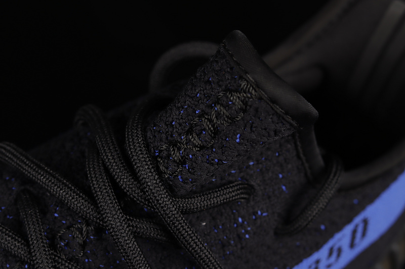 Yeezy Boost 350 V2 Core Black/Dazzling Blue/Core Black 23