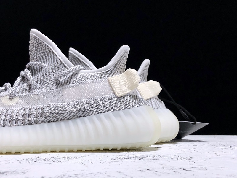 Owf Yeezy Boost 350 V2 Non-Reflective Static/Static/Static 35