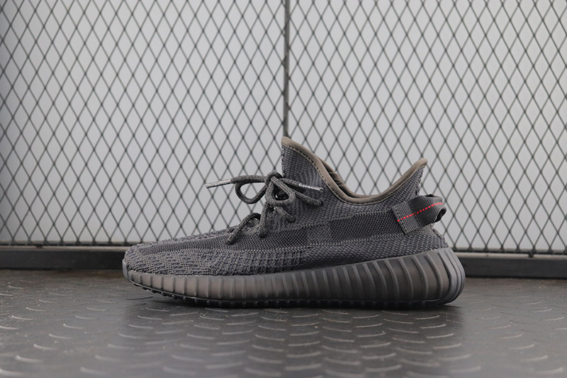 Owf Yeezy Boost 350 V2 Black-Non Reflective Black/Black 5