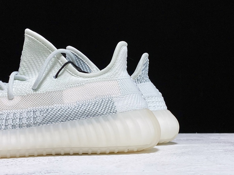 Owf Yeezy Boost 350 V2 Cloud White Reflective 5