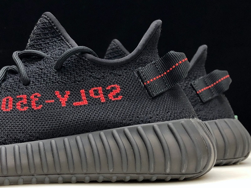 Og Yeezy Boost 350 V2 Core Black/Core Black/Red 3