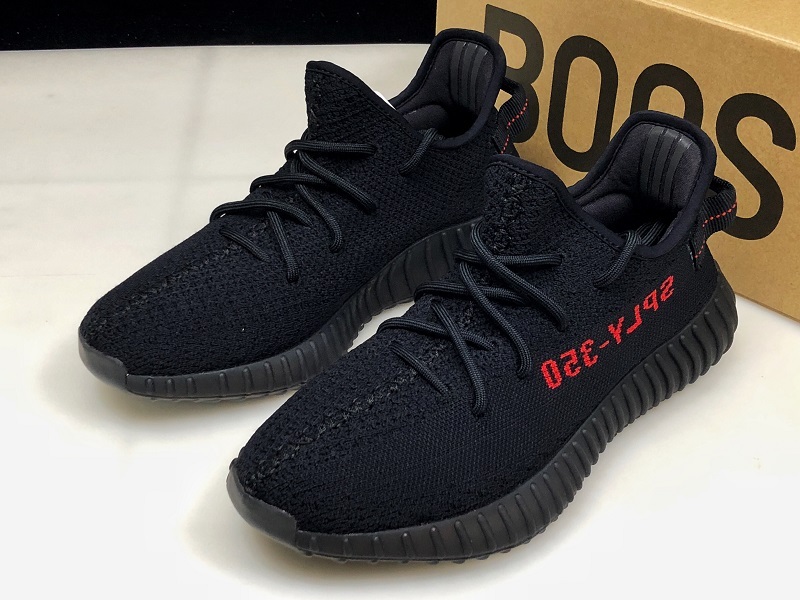 Og Yeezy Boost 350 V2 Core Black/Core Black/Red 9