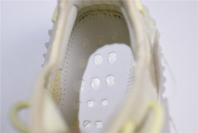 Bc Yeezy Boost 350 V2 Butter/Butter/Butter 31