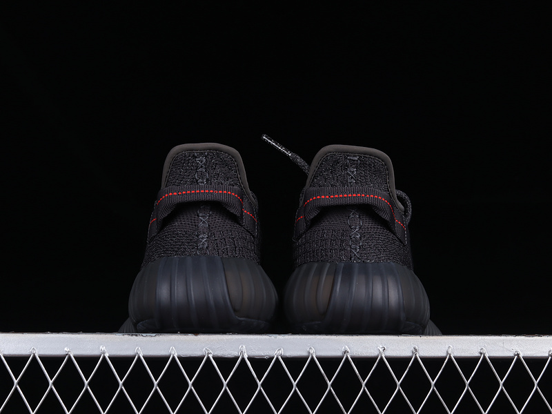 Og Yeezy Boost 350 V2 Black Reflective/Black Reflective/Black Reflective 29