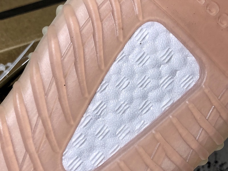 H12 Yeezy Boost 350 V2 Citrin/Citrin Non-Reflective 11