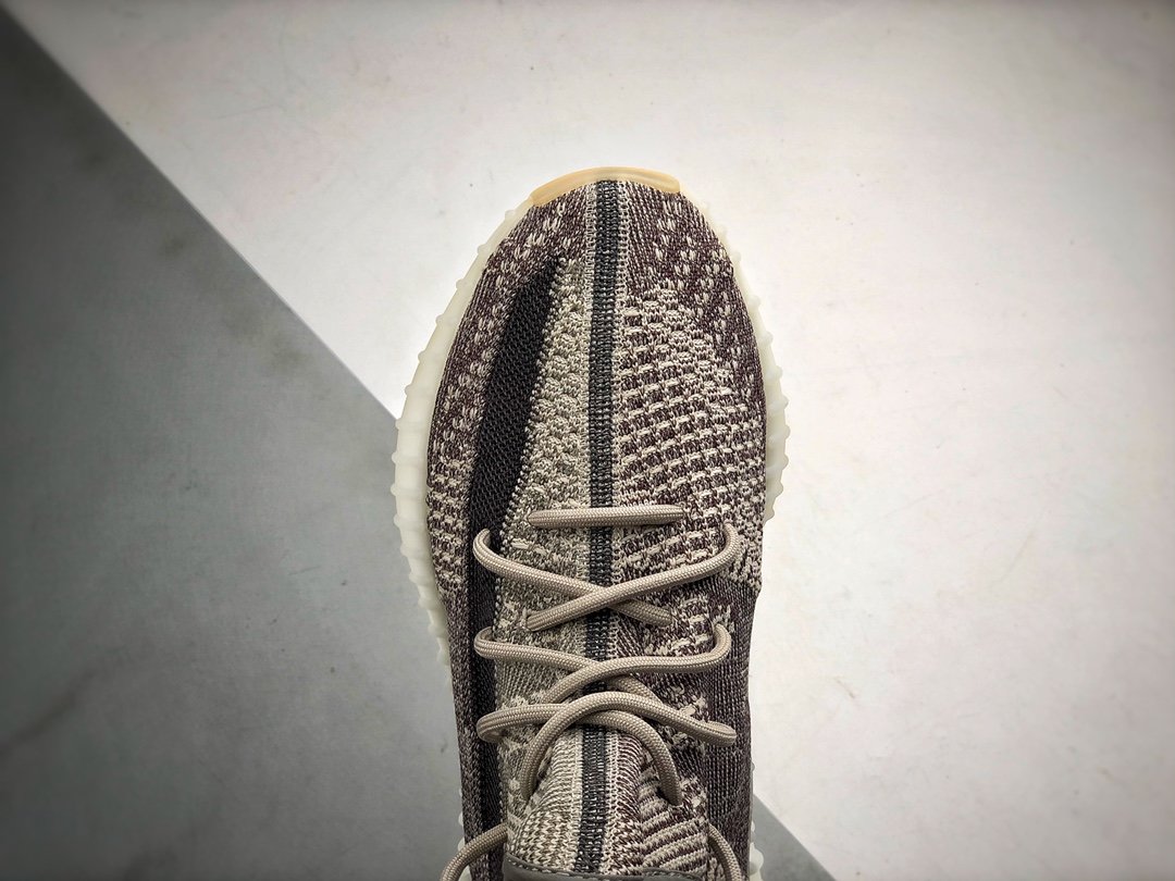 Yeezy Boost 350 V2 Zyon/Zyon/Zyon 9