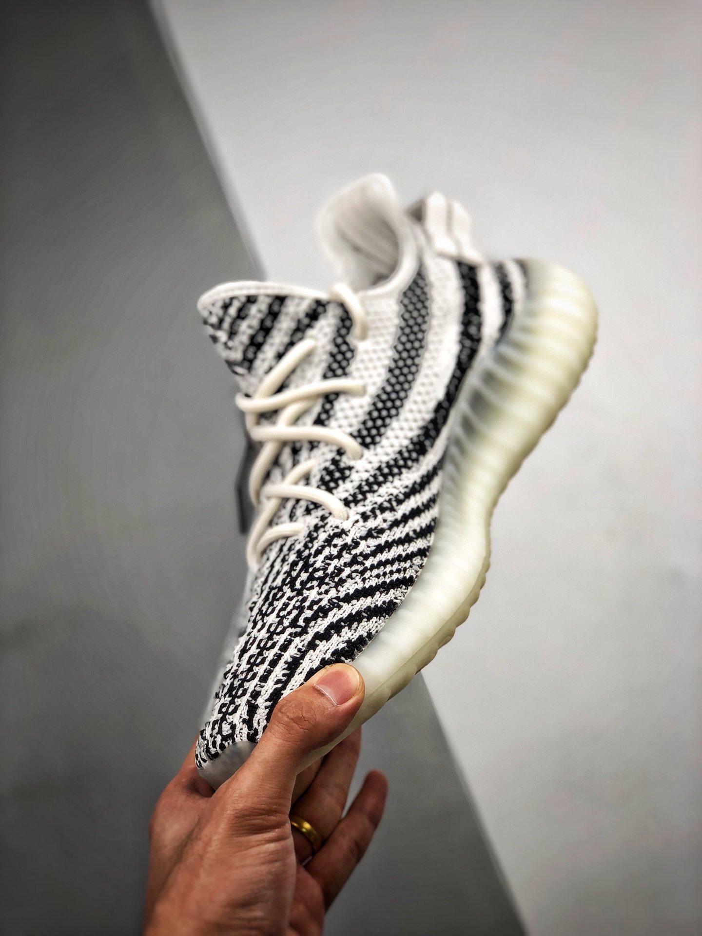 Og Yeezy Boost 350 V2 Zebra White/Core Black/Red 7