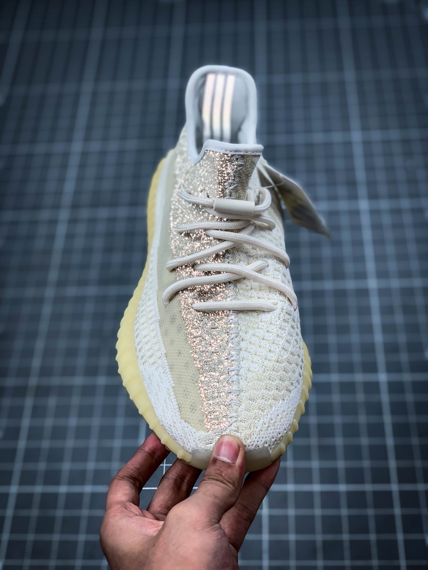 Yeezy Boost 350 V2 Abez/Abez-Abez 15