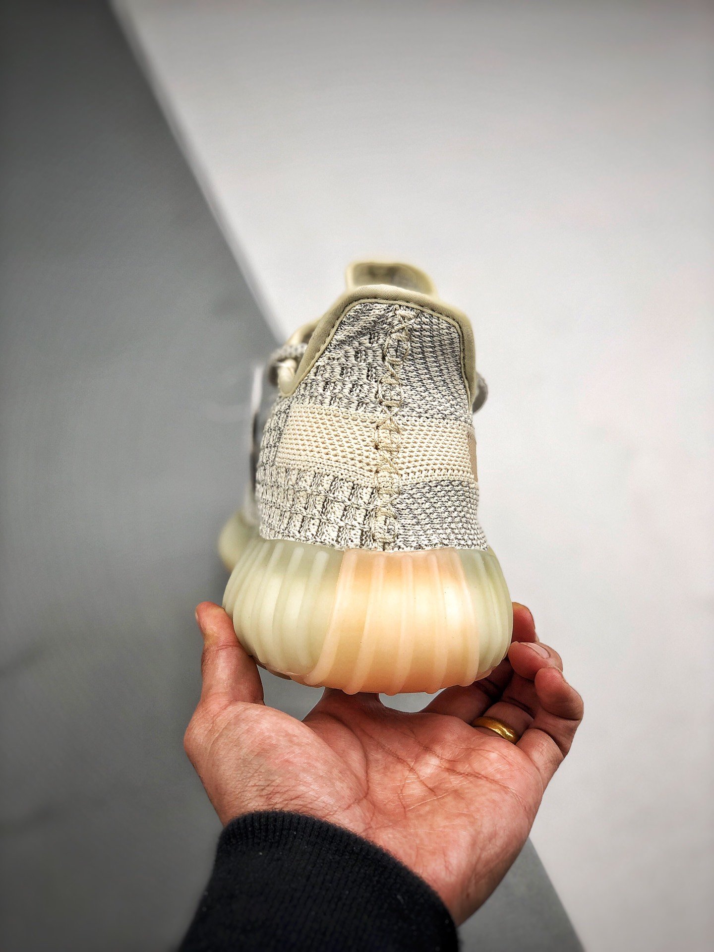 Og Yeezy Boost 350 V2 Lundmark/Lundmark/Lundmark Reflective 17