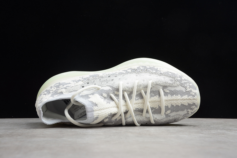 Gt Yeezy Boost 380 Alien Cloud White/Cloud White 25