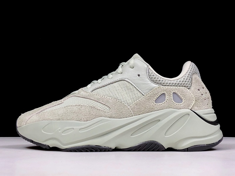 Yeezy Boost 700 Salt Salt/Salt 31