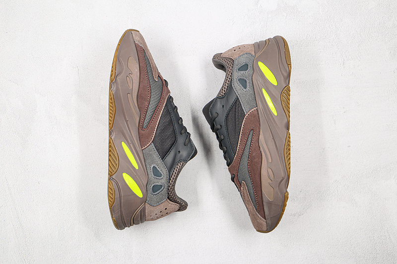 Yeezy Boost 700 V2 Mauve/Mauve/Mauve 9