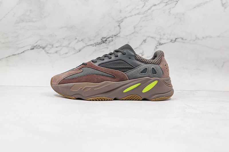 Yeezy Boost 700 V2 Mauve/Mauve/Mauve 17