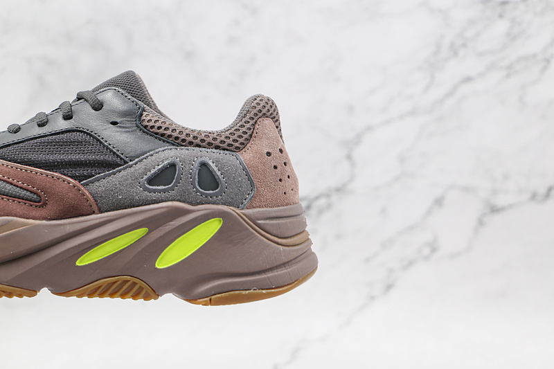 Yeezy Boost 700 V2 Mauve/Mauve/Mauve 19