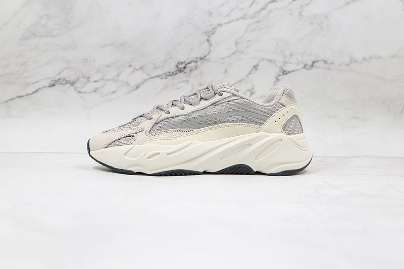 Yeezy Boost 700 V2 Static/Static/Static 19