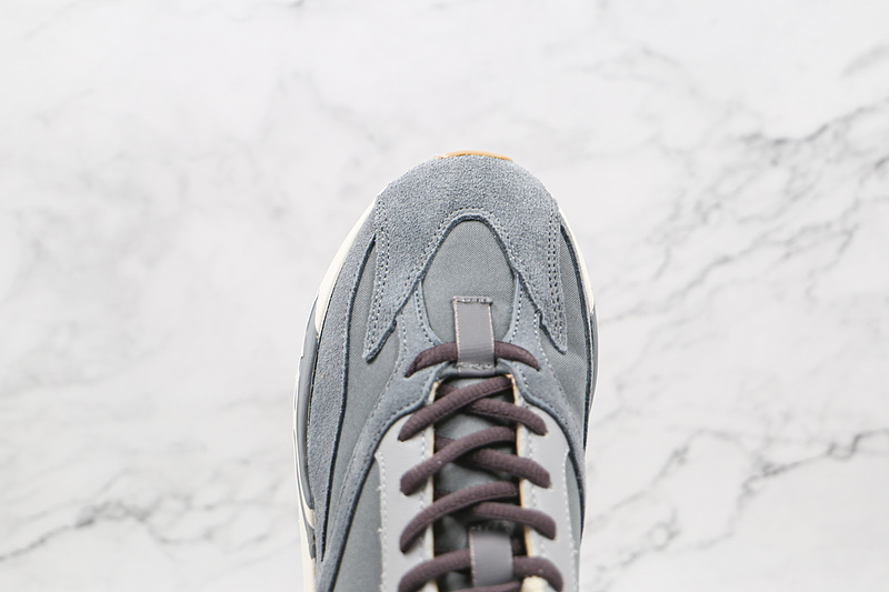 Yeezy Boost 700 V2 Magnet/Magnet/Magnet 17