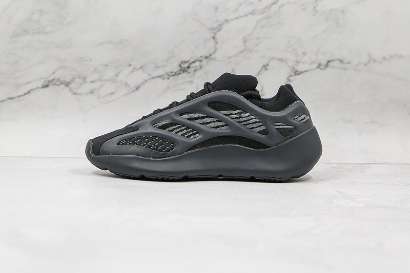 Yeezy Boost 700 V3 Alvah Alvah/Alvah/Alvah 7